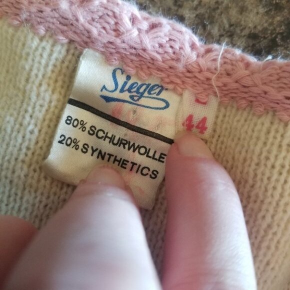 VINTAGE sieger wool granny cardigan sweater roses pink - Picture 4 of 14